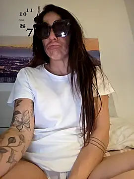 sexy7883 Live XXX-chat