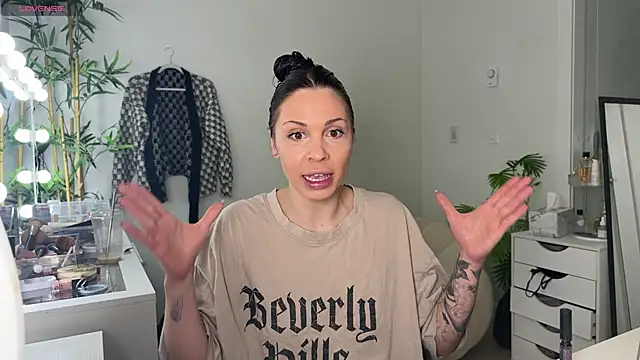 Czat XXX na żywo – NattyFierros