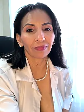 XXX chat uživo modela Mrsvictoriaaa