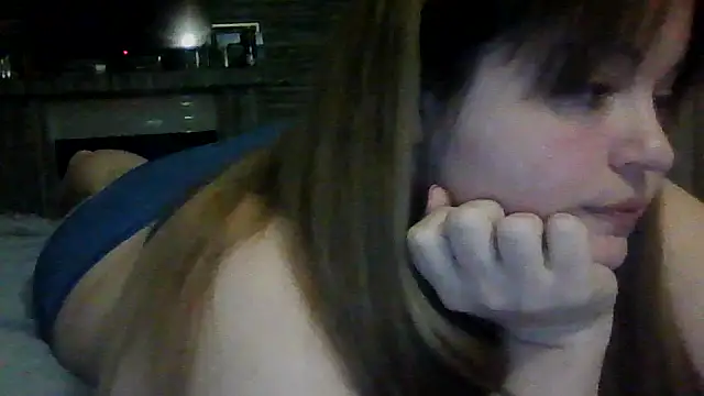 cute__cherryのライブXXXチャット