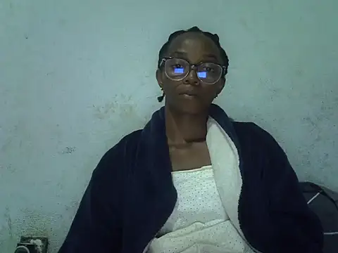 ElianeHot's Webcam Show