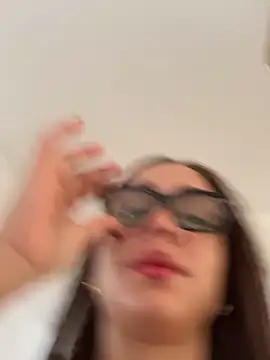 hottiee_melannie élő XXX-chatje