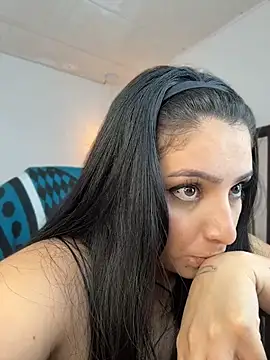 YummyAnna_ Live XXX-chat