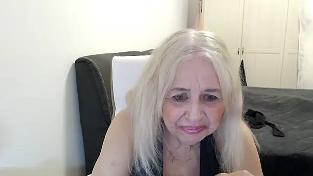 SusiLifeXXX – Live XXX-chat