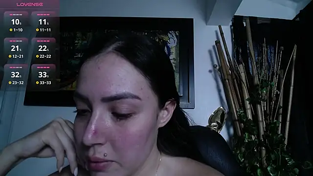 brianna_196 live XXX chat