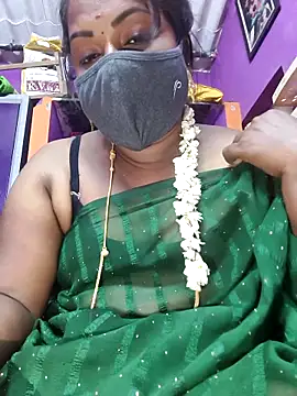 Webkamerová show Tamil_Hot_Priya