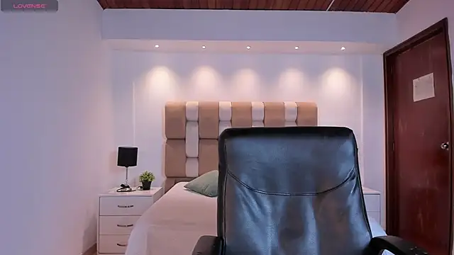 Alicee_Broownn – Naživo XXX chat