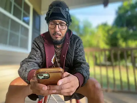 دردشة ThrowedWorldWide الجنسية المباشرة