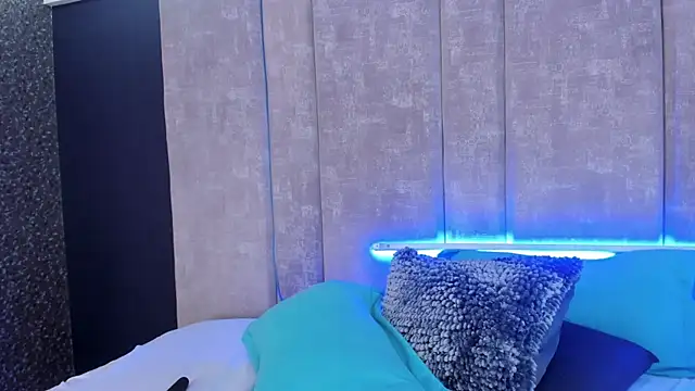 AmmyJones_ Live XXX-Chat