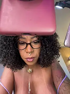 Show de dianagolley420 na webcam