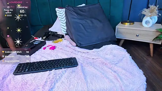 milavega_ Live XXX-Chat