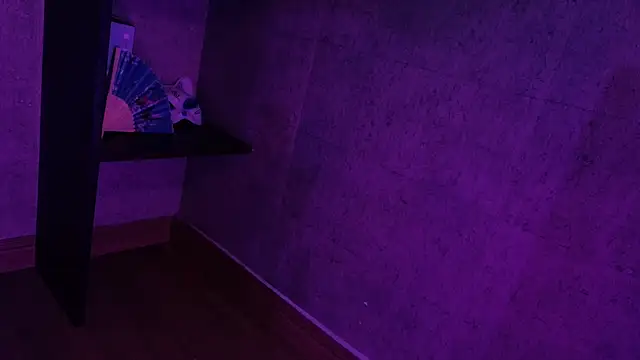 Chat +18 de miia_stonne ao vivo