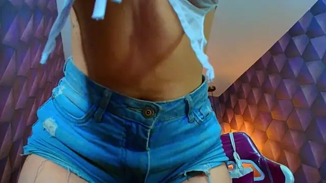 Živý XXX chat LiaHarryis