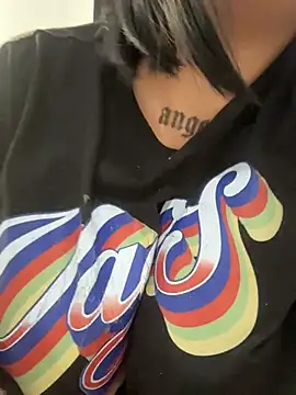 Encore_Angel: онлайн-секс-чат