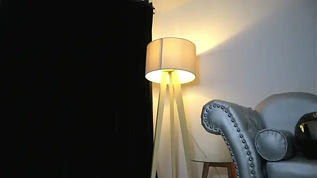 ashleyvalirya: онлайн-секс-чат