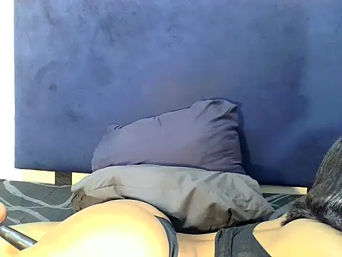 ReginaStar16: онлайн-секс-чат