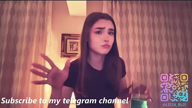 แชท XXX สดของ LissaBliss