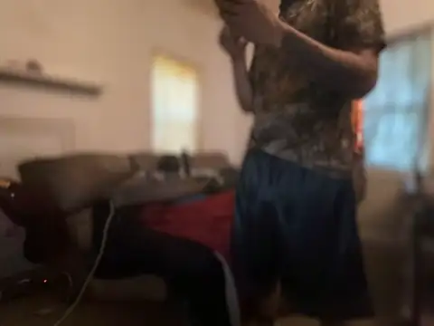 ThrowedWorldWideのウェブカメラショー