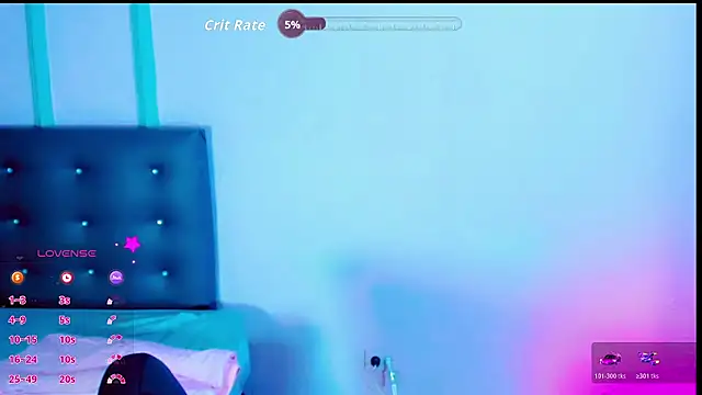 malahya_: διαδικτυακό σόου στην κάμερα