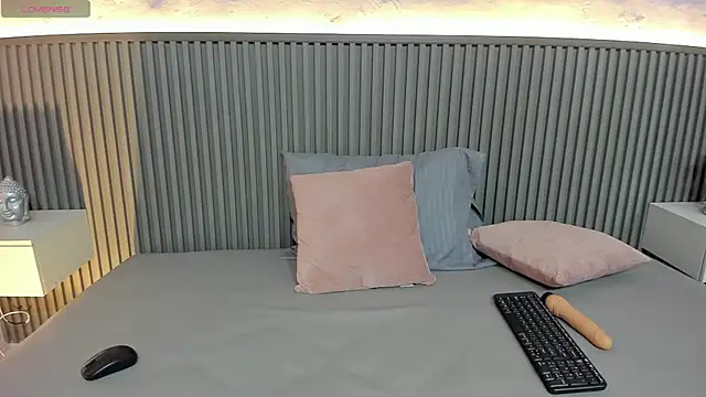 Michelle_Saenz_ élő XXX-chatje