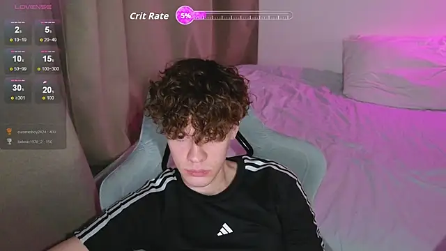 cute_thomas Webcam show