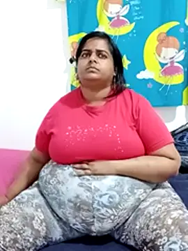 دردشة SusanaEshwar الجنسية المباشرة