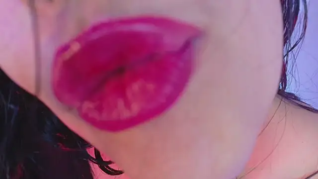 Chat +18 de BrendaBrooks ao vivo