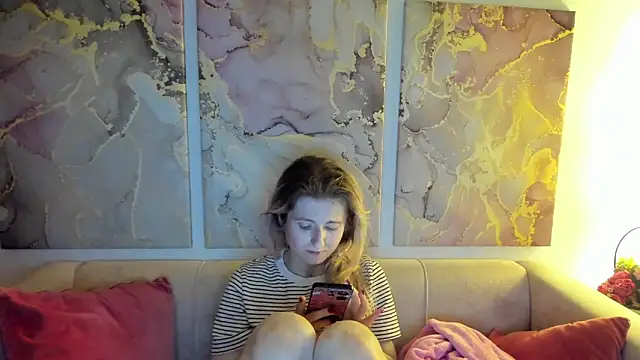 Chat +18 de CamillaDreamer ao vivo