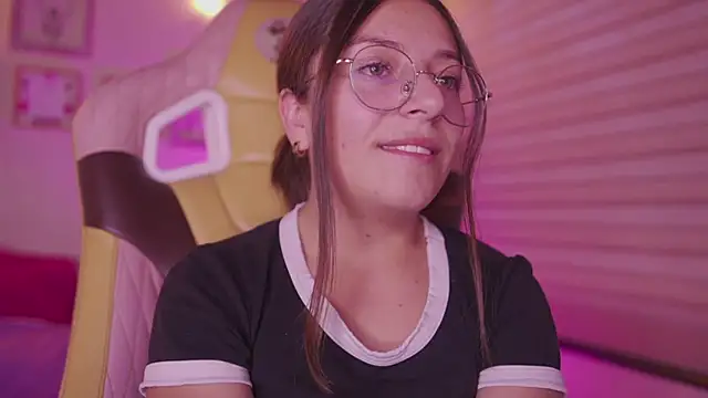 milly_kenner Live XXX-Chat