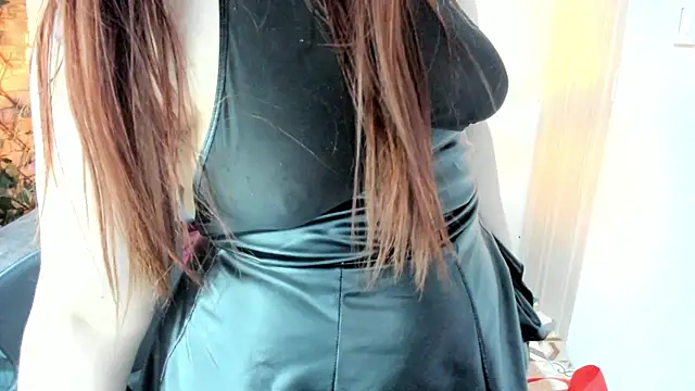 Isa_Thompson__ Chat XXX live