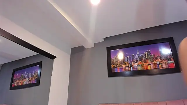 Czat XXX na żywo – CharlotteCottin