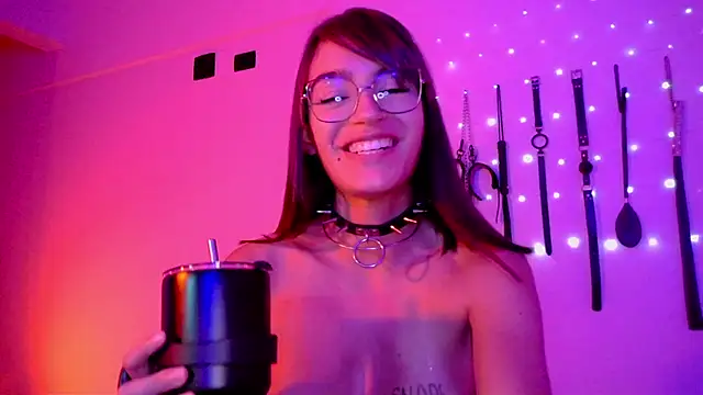 nina_kink Webcam Show