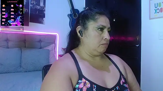 Онлайн чат XXX Keyla01_