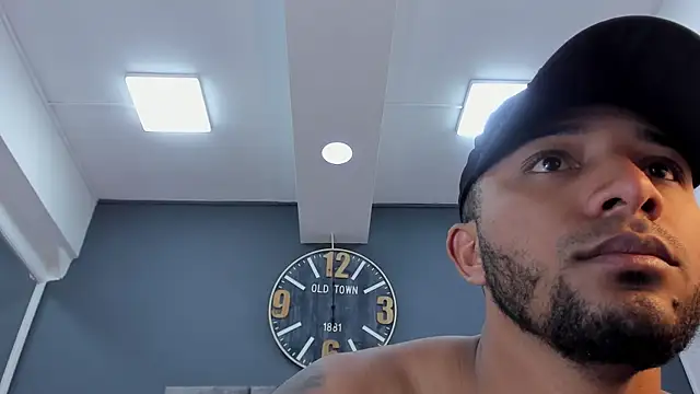 Robin_Rief Live XXX-chat