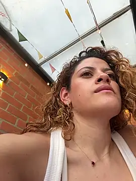 دردشة alana15 الجنسية المباشرة