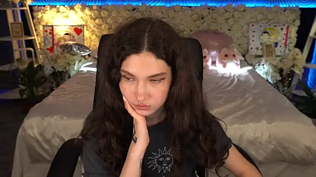 แชท XXX สดของ BabyFlowerr