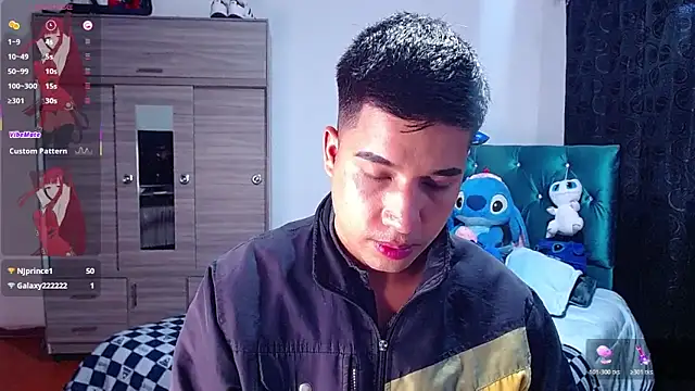 Pokazy przed kamerką – Randy_horny