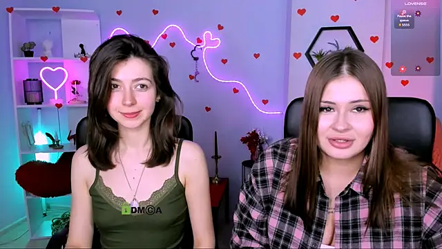 Chatroom XXX en direct de kitniss_dreamy