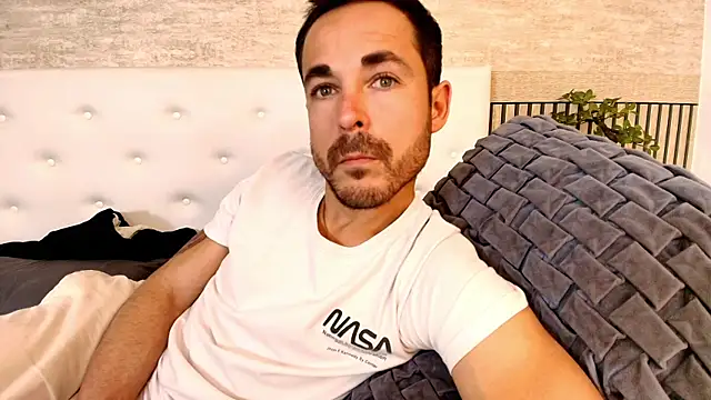 Adams_Sanz Live XXX-Chat