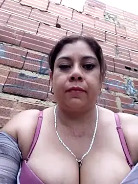 Laura-Hernandez – Live XXX-chat