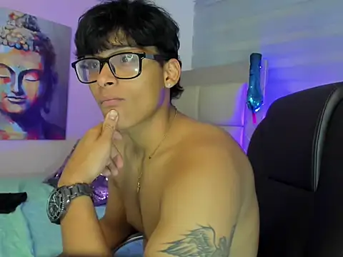 Chat +18 de mathias_oberlin ao vivo