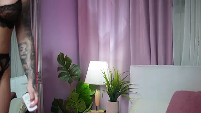 Chatroom XXX en direct de AmeliaBarbie