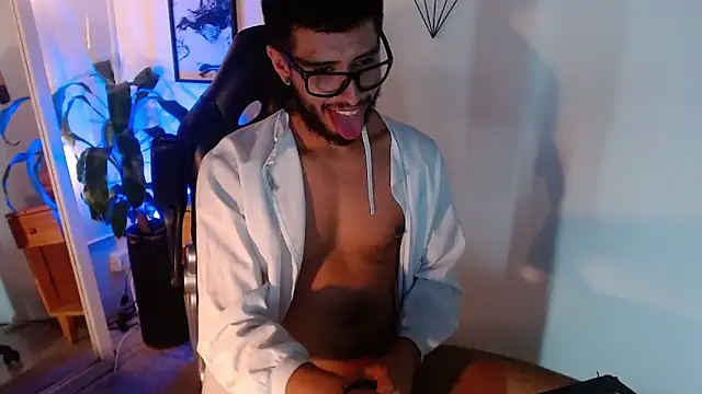 Czat XXX na żywo – Colby_brown03