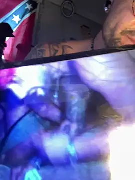 Pokazy przed kamerką – CaptHook931