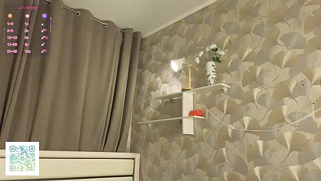 XXX chat uživo modela DaynaMacha