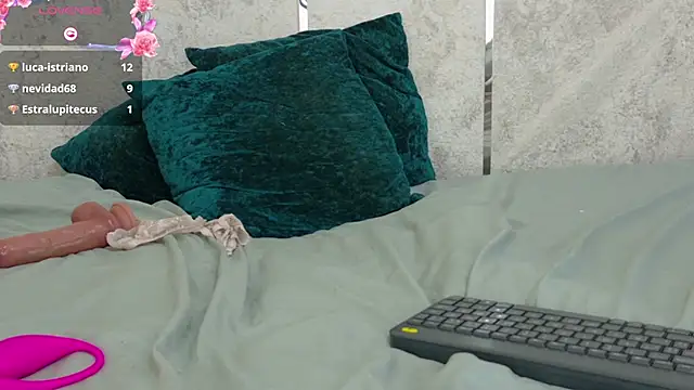 emy_0 – Naživo XXX chat