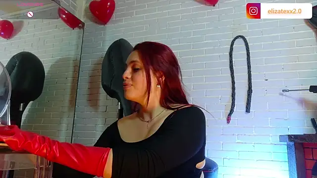 Chatroom XXX en direct de elizatexx