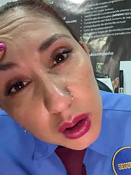 Megan-01- – Naživo XXX chat