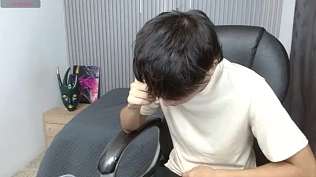 StiwenTwink live XXX chat