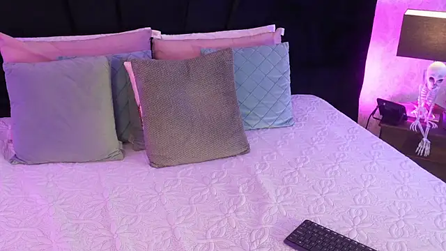 mariianna_lopez_: απευθείας συνομιλία ΧΧΧ